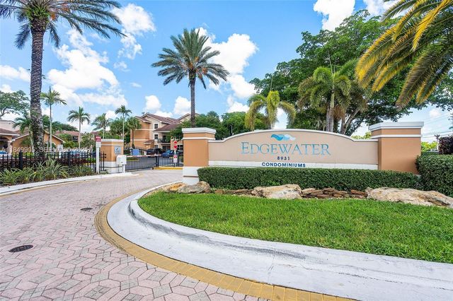 8721 Wiles Road 105, Coral Springs, FL 33067