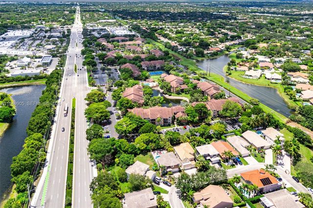 8721 Wiles Road 105, Coral Springs, FL 33067