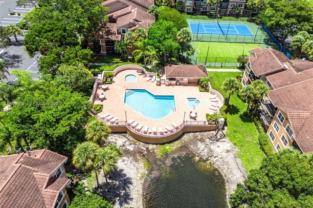 8721 Wiles Road 105, Coral Springs, FL 33067