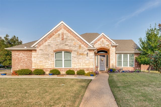 3424 Glenmoor Drive, Flower Mound, TX 75022
