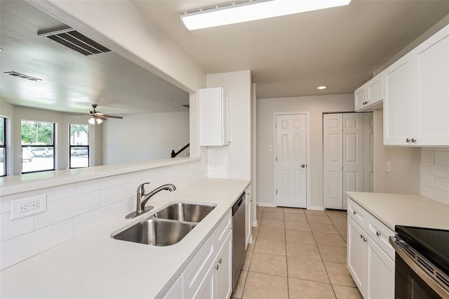 3022 La Estancia Lane, Houston, TX 77093