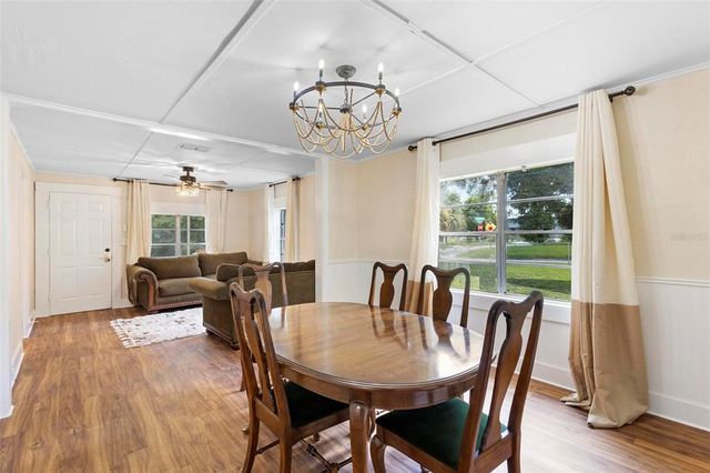409 W BERESFORD AVENUE, Deland, FL 32720