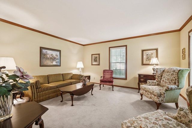 11415 N Lake Shore DRIVE, Mequon, WI 53092