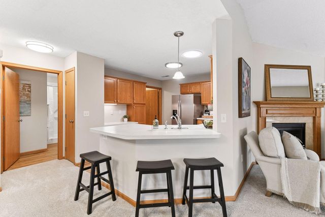 826 Roundhouse Street, Shakopee, MN 55379