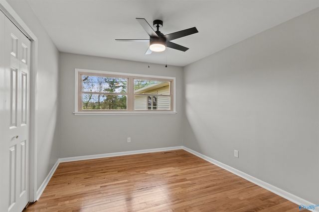 206 Suffield Street, Athens, AL 35611