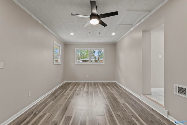 206 Suffield Street, Athens, AL 35611