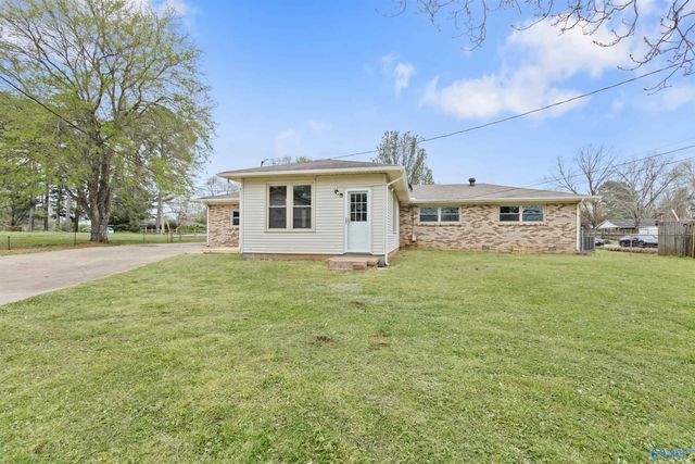 206 Suffield Street, Athens, AL 35611