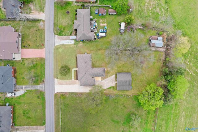 206 Suffield Street, Athens, AL 35611