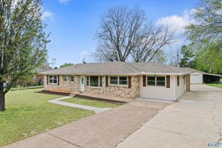 206 Suffield Street, Athens, AL 35611