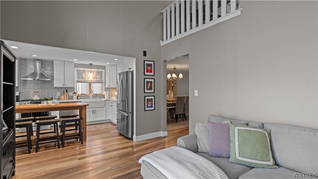 46 Brockmoore Drive, Amherst, NY 14051