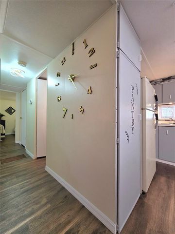 37135 SANDRA AVENUE, Zephyrhills, FL 33542