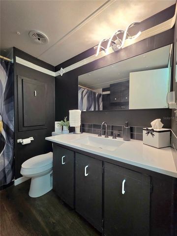 37135 SANDRA AVENUE, Zephyrhills, FL 33542