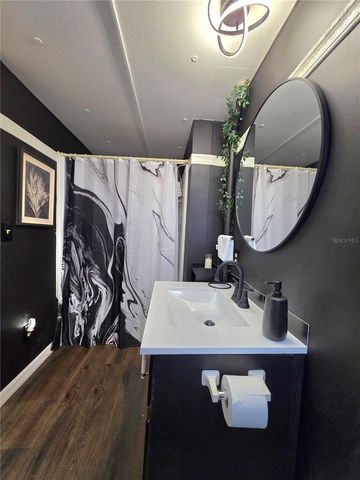 37135 SANDRA AVENUE, Zephyrhills, FL 33542