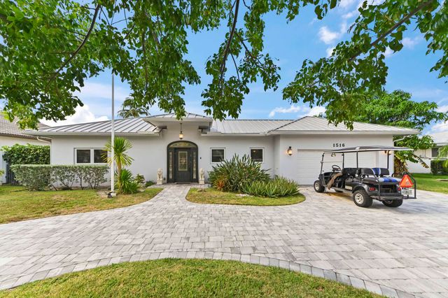 1516 SE 10TH Street, Deerfield Beach, FL 33441