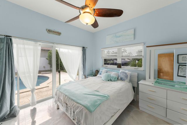 1516 SE 10TH Street, Deerfield Beach, FL 33441