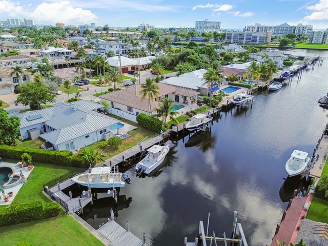 1516 SE 10TH Street, Deerfield Beach, FL 33441