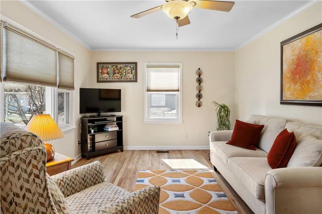 5400 Linden Street, Roeland Park, KS 66205