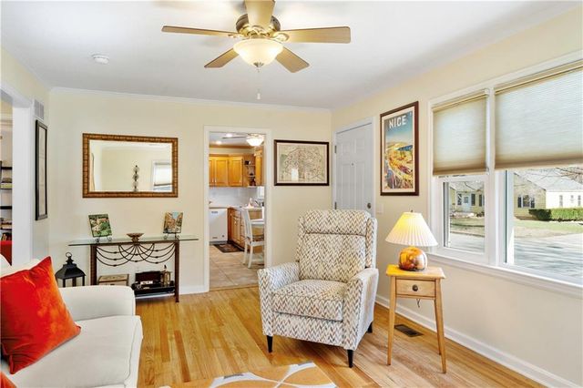 5400 Linden Street, Roeland Park, KS 66205