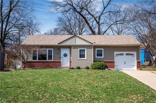 5400 Linden Street, Roeland Park, KS 66205