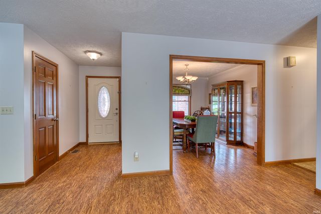 2611 Conestoga Court, Newburgh, IN 47630