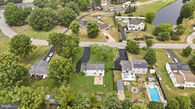536 SUNHAVEN DR, Clayton, NJ 08312