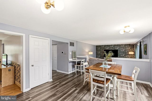 536 SUNHAVEN DR, Clayton, NJ 08312