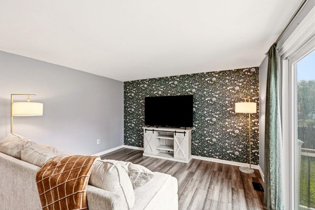 536 SUNHAVEN DR, Clayton, NJ 08312
