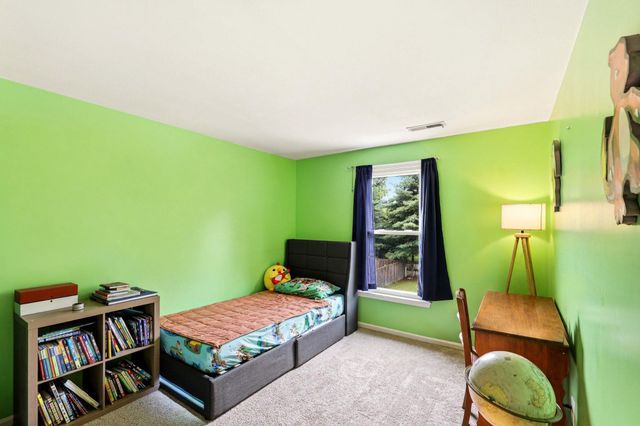 536 SUNHAVEN DR, Clayton, NJ 08312