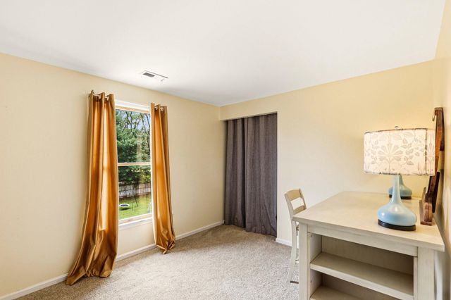 536 SUNHAVEN DR, Clayton, NJ 08312