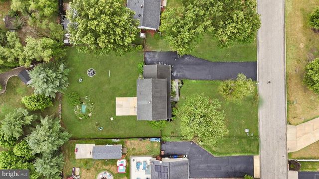 536 SUNHAVEN DR, Clayton, NJ 08312
