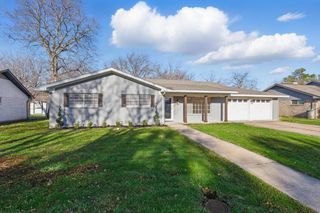 2211 Picadilly Lane, Denton, TX 76209