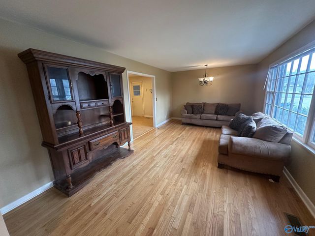 3319 Barton Avenue, Huntsville, AL 35810