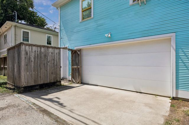 1638 Harvard Street, Houston, TX 77008