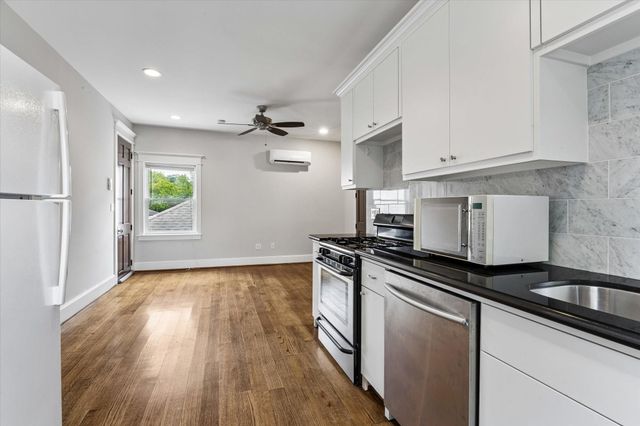 1638 Harvard Street, Houston, TX 77008