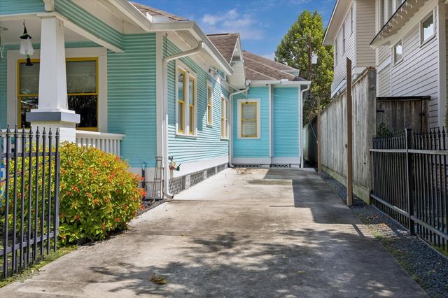 1638 Harvard Street, Houston, TX 77008