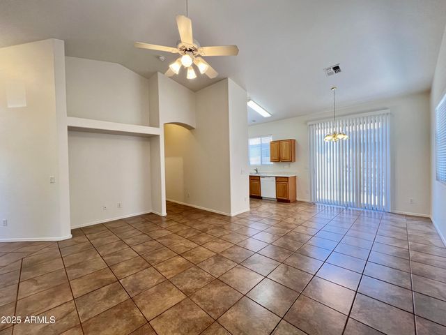 8952 E CRESCENT Avenue, Mesa, AZ 85208