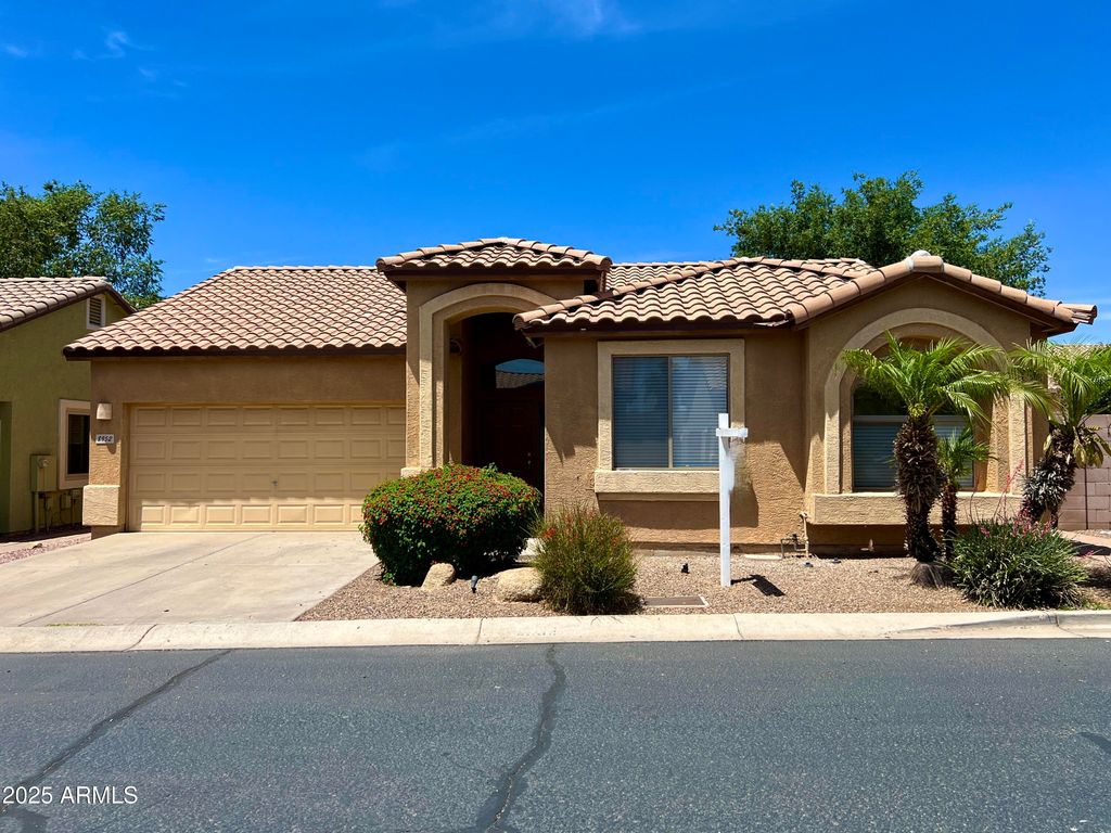 8952 E CRESCENT Avenue, Mesa, AZ 85208