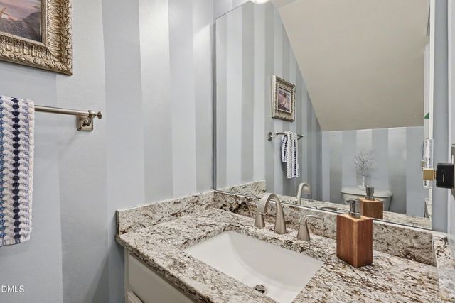 2016 Kedvale Avenue, Raleigh, NC 27617