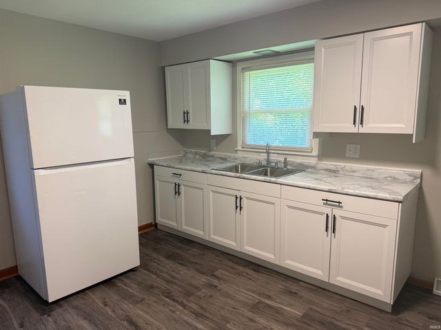 106 N Seventh Street, Princeton, IN 47670