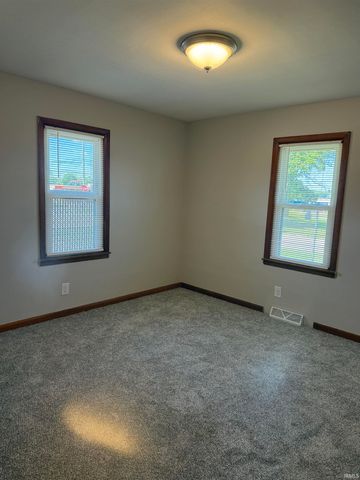 106 N Seventh Street, Princeton, IN 47670