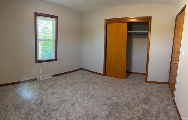 106 N Seventh Street, Princeton, IN 47670