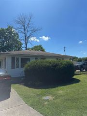 106 N Seventh Street, Princeton, IN 47670