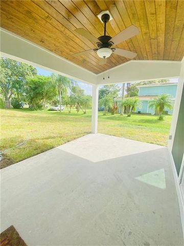 855 27th Avenue, Vero Beach, FL 32960