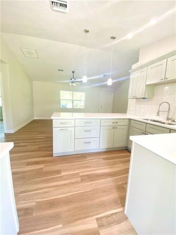 855 27th Avenue, Vero Beach, FL 32960