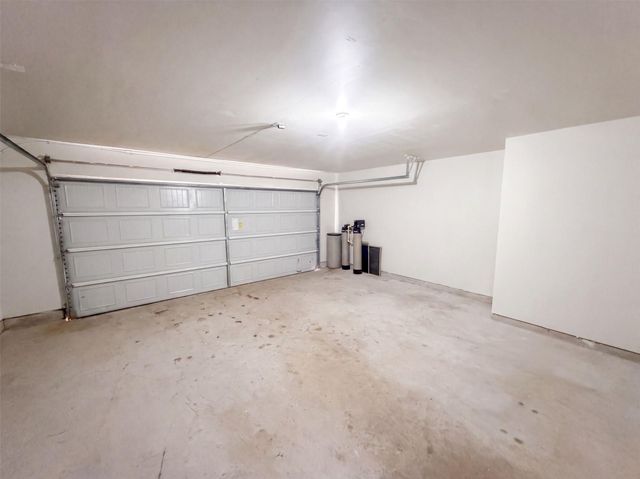 10335 Dawson Hill Lane, Houston, TX 77044