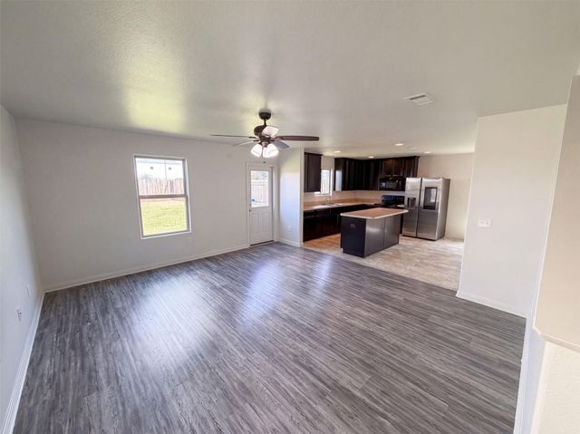 10335 Dawson Hill Lane, Houston, TX 77044