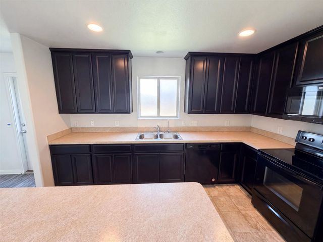 10335 Dawson Hill Lane, Houston, TX 77044