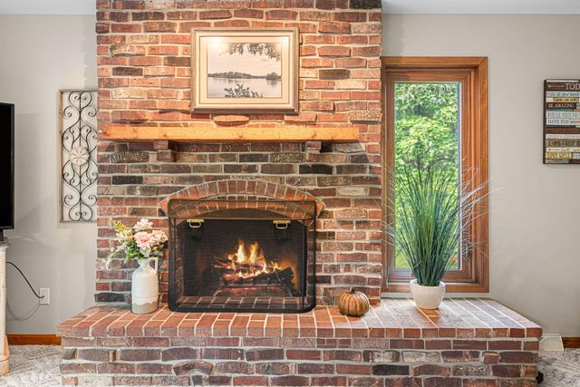 124 County Rd 350 W, Valparaiso, IN 46385