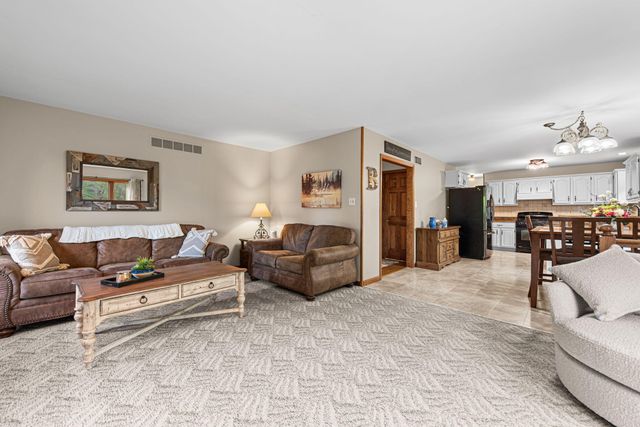 124 County Rd 350 W, Valparaiso, IN 46385