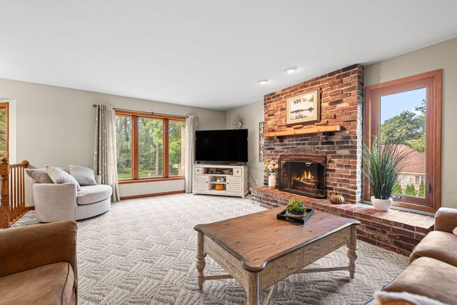 124 County Rd 350 W, Valparaiso, IN 46385